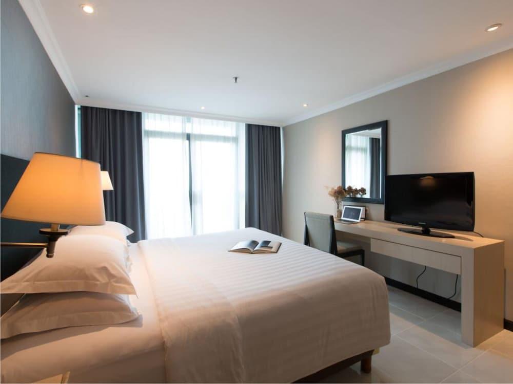 Kristal Hotel Джакарта Экстерьер фото