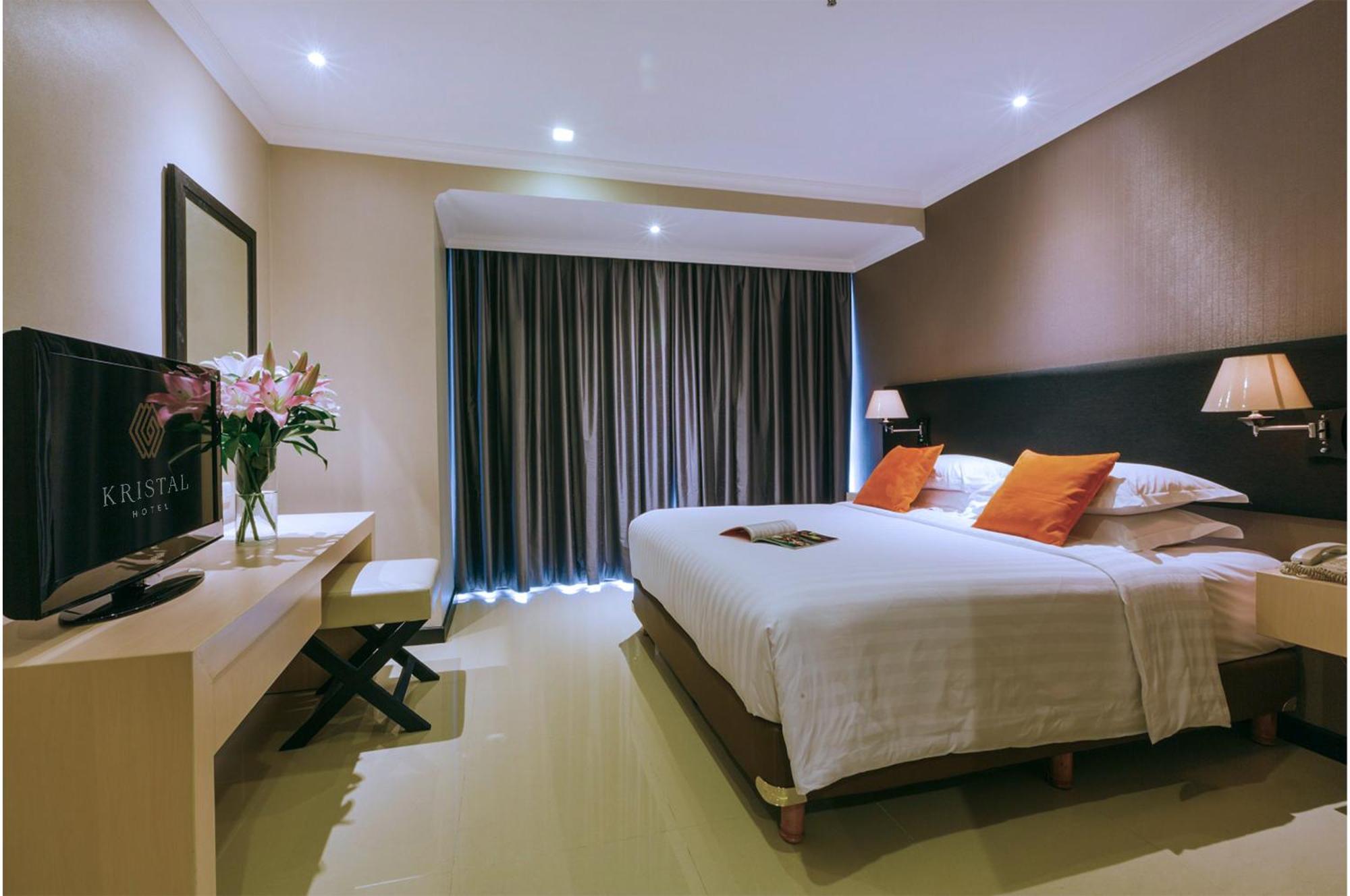 Kristal Hotel Джакарта Экстерьер фото